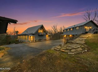 4167 Spring Creek Way, Sevierville, TN 37876