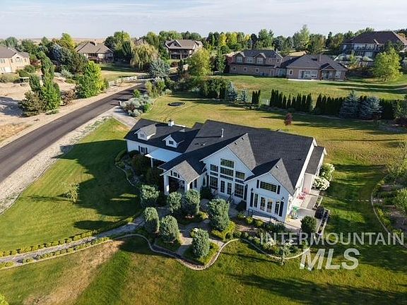 3rd image of 4782 N Echo Summit Way