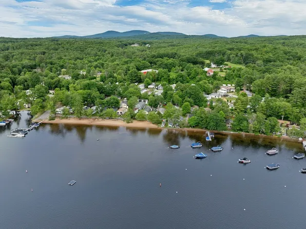 3 5th St, Belmont, NH 03220