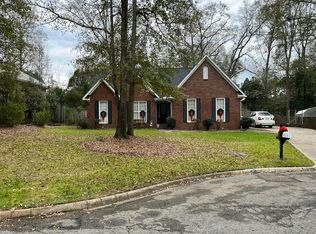 2425 Stonewood Dr, Dothan, AL 36301