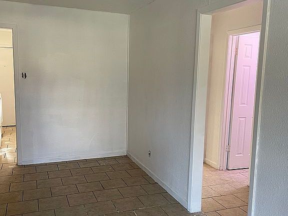 4th image of 1706 Duncan Ave #A