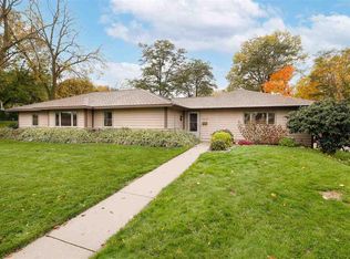 1414 Pine St, Traverse City, MI 49684