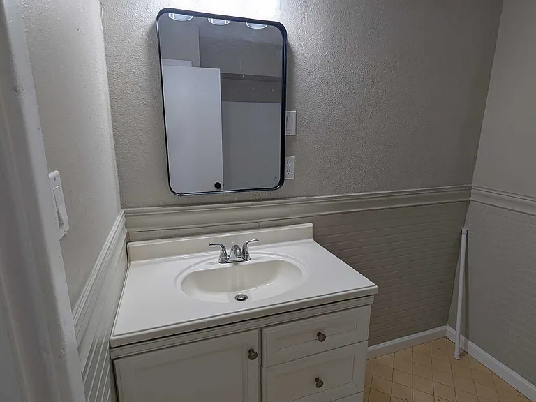 310 Hialeah Ave — Photo 13