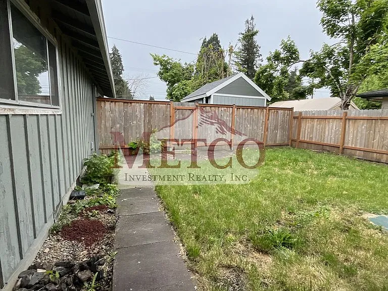 2520 5th Street 471 Cambridge St — Photo 9