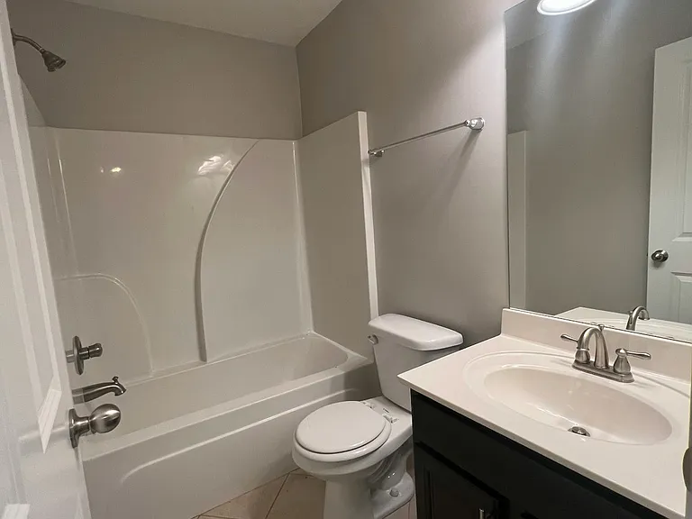 5541 Prada Dr — Photo 24