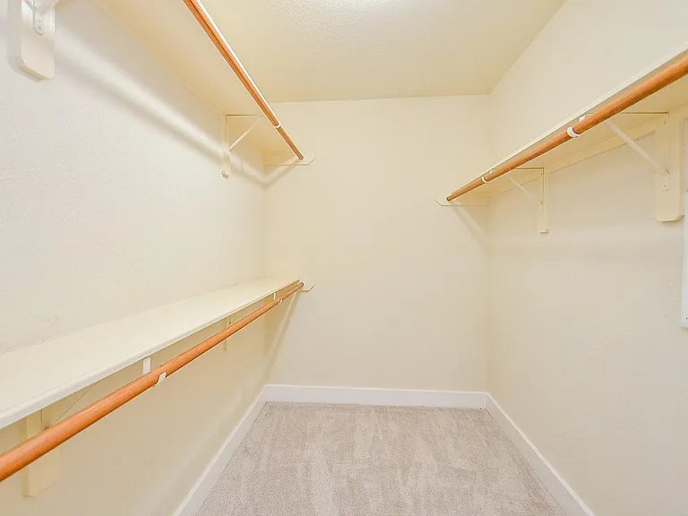 3935 Federal Ln — Photo 20