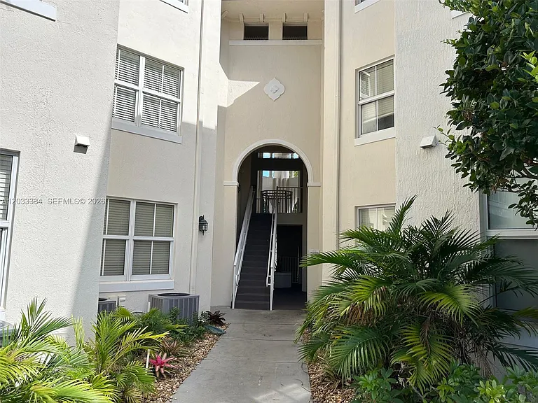 11503 NW 89th St #206 — Photo 26