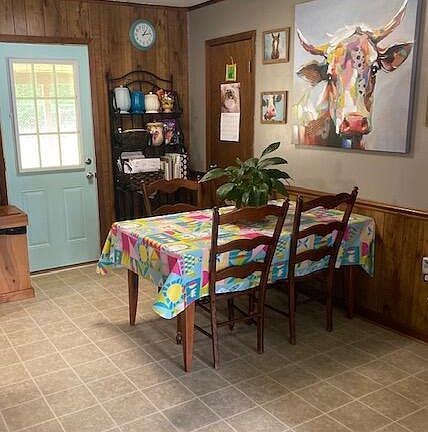 4th image of 1301 County Road 341
