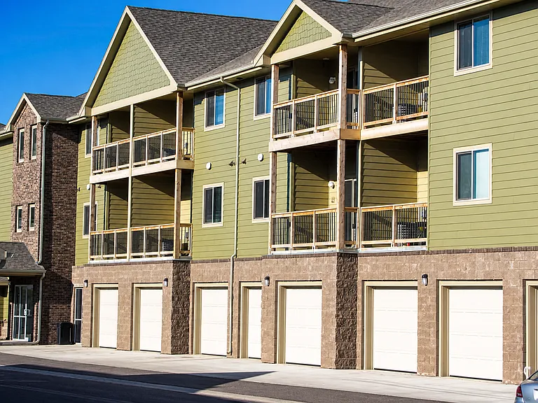 Garden Villas Apartments — Photo 1