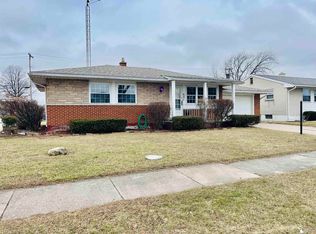 481 John Rolfe Dr, Monroe, MI 48162