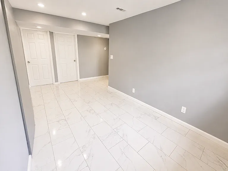 85 Hillside Ave #2B — Photo 2