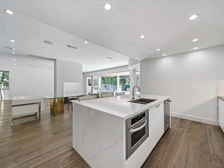 1455 S Castello Ave — Photo 14