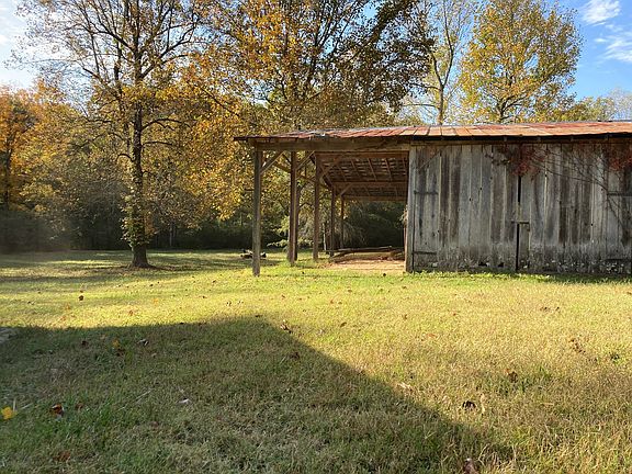 5th image of 2020 Estes Ln