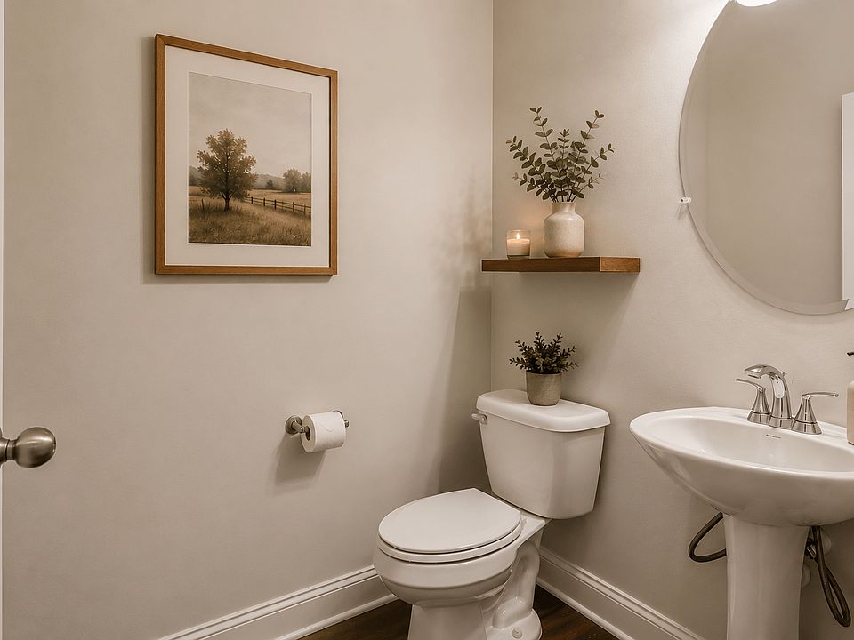 Half bathroom on the 1st floor