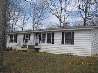 121 Great Oaks Dr, Wright City, MO 63390