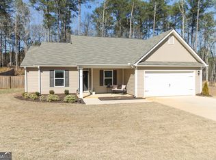 31 Rolling Woods Ln, Hull, GA 30646