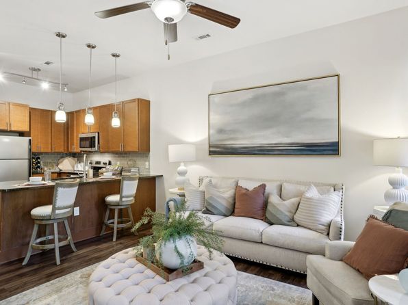 1106 Euclid Ave #340