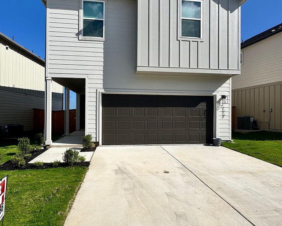 1st image of 172 Sycamore Pines Ln