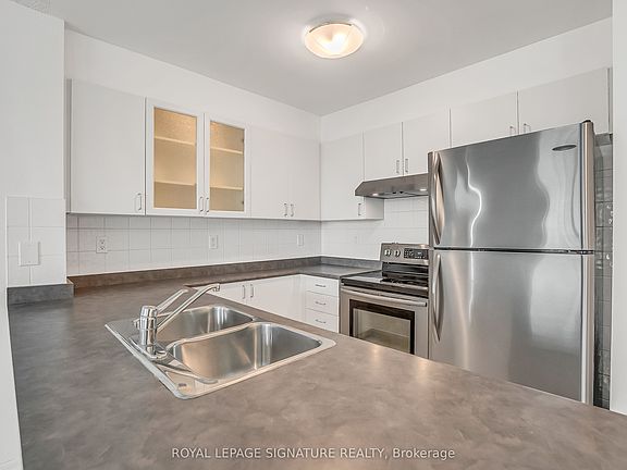 3rd image of 188 Doris Ave #802