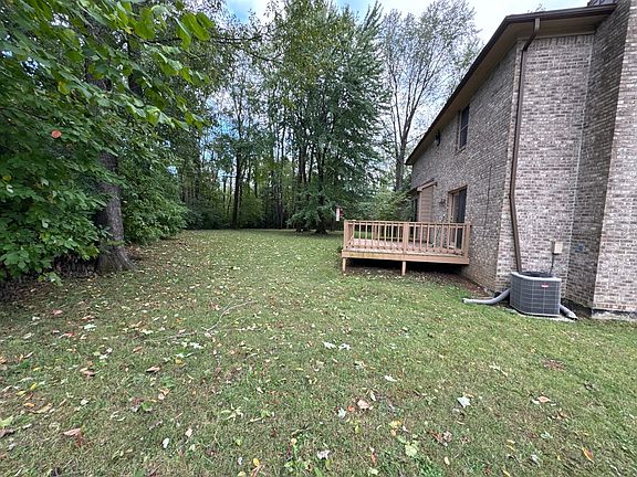 3rd image of 10985 Eagles Cove Dr