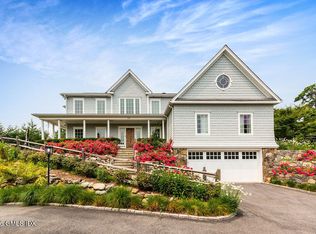 552 River Rd, Cos Cob, CT 06807