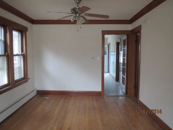 3rd image of 1320 Cuyler Ave