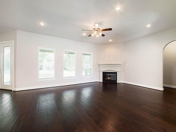 4th image of 21318 Wildflower Ct