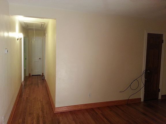 Hallway to Bedrooms