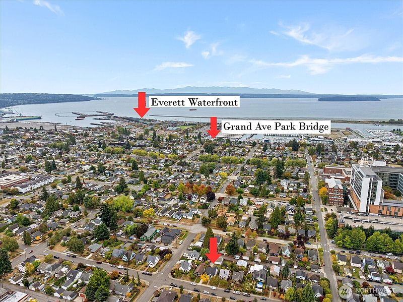 4th image of 1426 Lombard Avenue