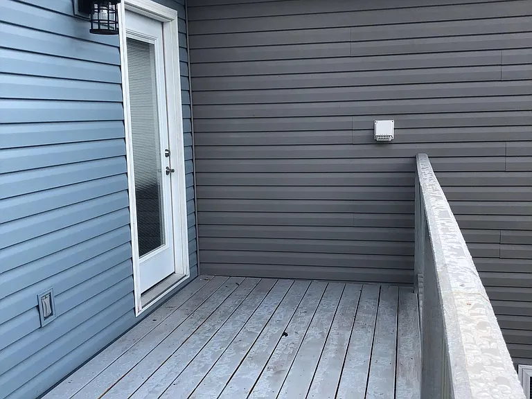 800 E Cherry St — Photo 15