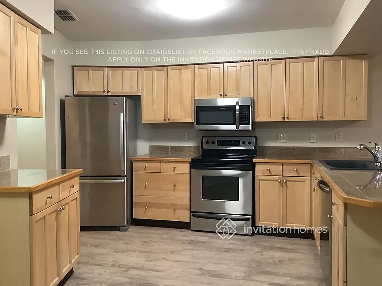 1226 Lornewood Dr — Photo 6