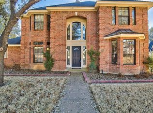 1304 Mosslake Dr, Desoto, TX 75115