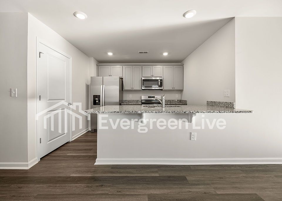 1st image of 2283 Courtina Way