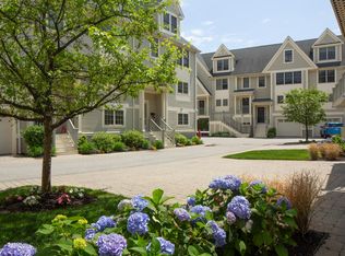 15 Chatham Way, Watertown, MA 02472