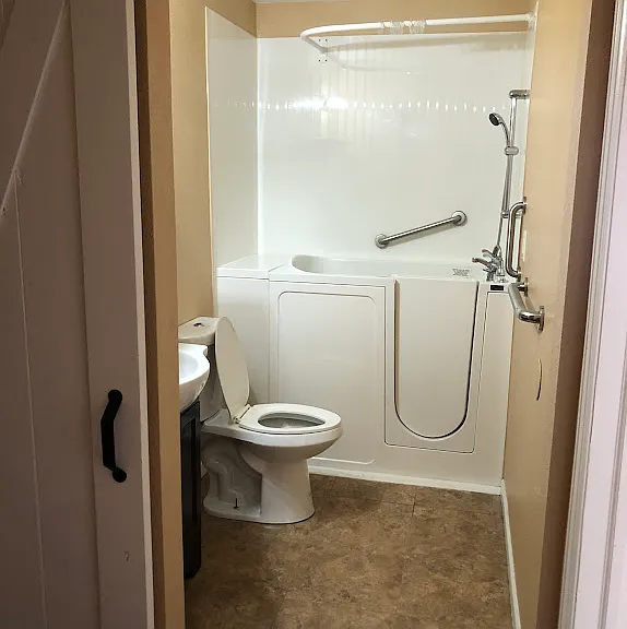 1370 Lavender Ct — Photo 4