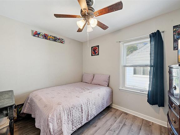 5th image of 10743 Saint Matthew Ln