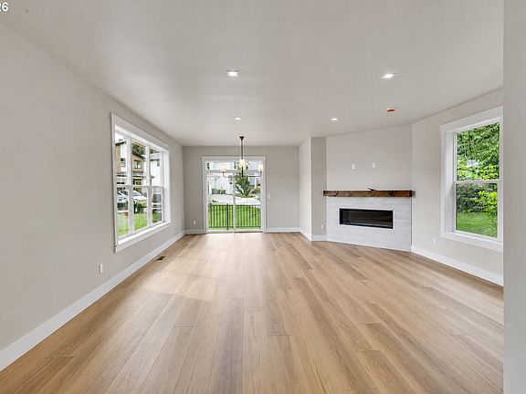 3rd image of 8819 SW 176th Ave