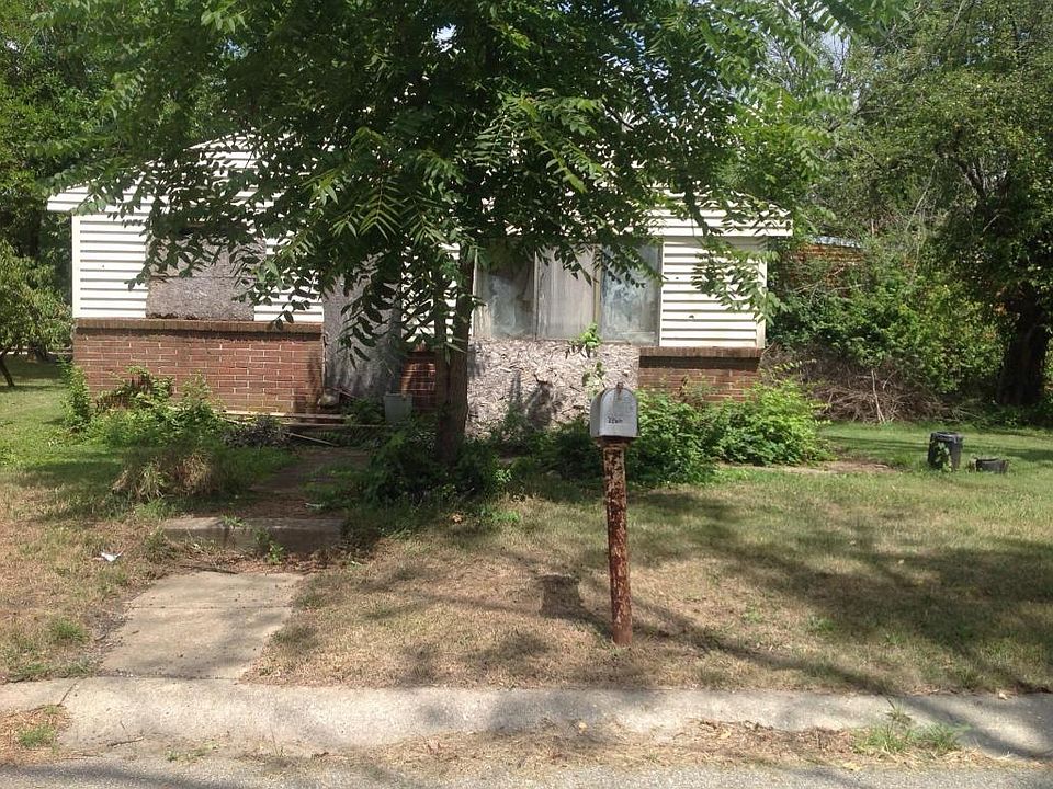 1st image of 3386 2nd Ave