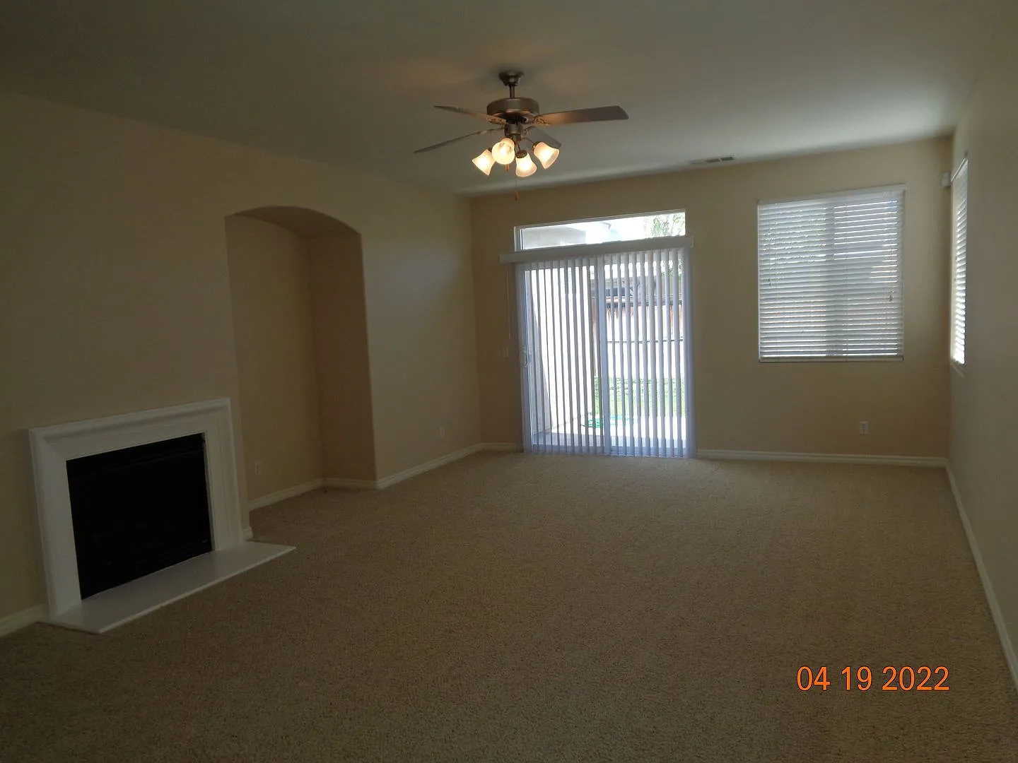 Gorgeous One Story Home built in 2006 with 1654 sq. ft. — Photo 3