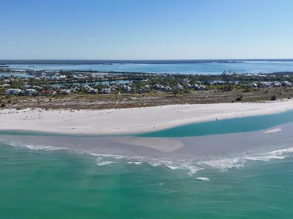 21 Seawatch Dr, Boca Grande, FL 33921