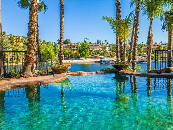 22166 San Joaquin Dr W, Quail Valley, CA 92587