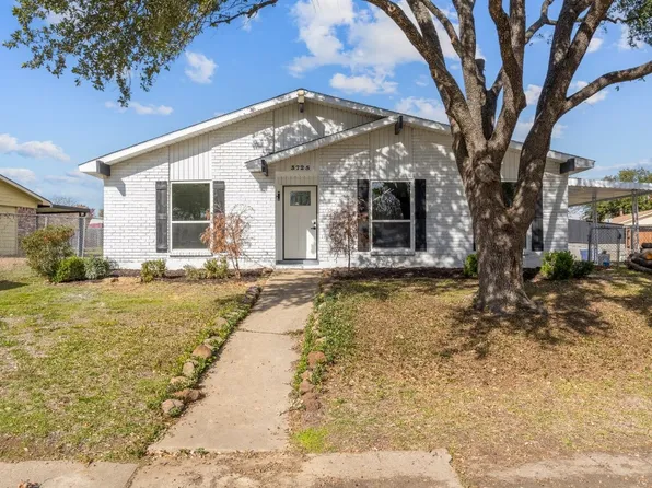 3725 Red Oak Dr, Garland, TX 75043