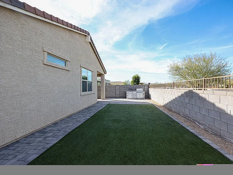 12362 W State Ave — Photo 16