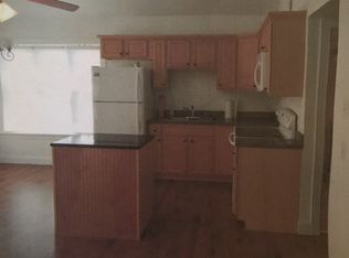 21 Hartford Ave, Old Saybrook, CT 06475