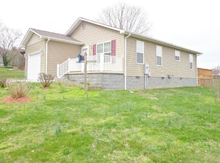 2580 Siam Rd, Elizabethton, TN 37643