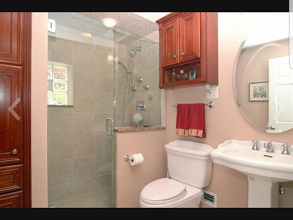 5th image of 708 Leamington Ave