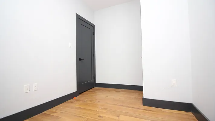 Rented by Nooklyn NYC LLC | media 24