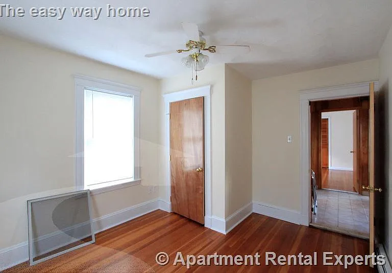 544 Main St #2 — Photo 10