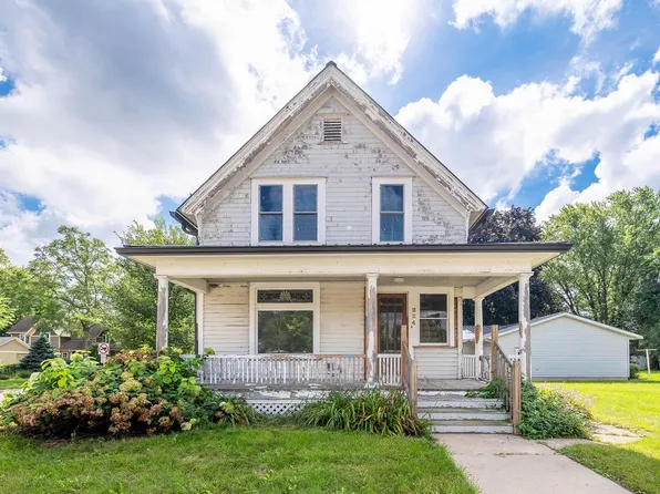 224 Mulberry STREET, Lake Mills, WI 53551