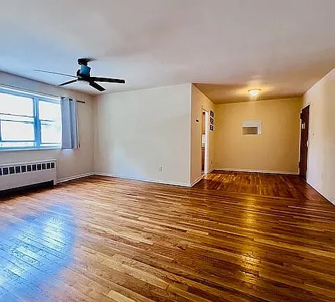 2 bed, 1000 sqft, $2,425 — Photo 3